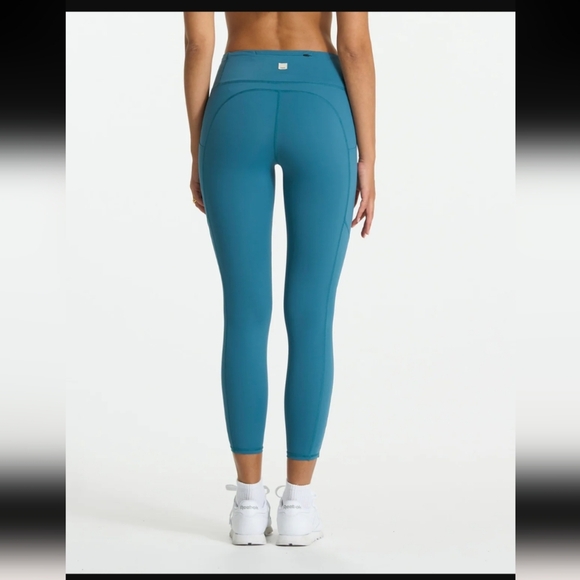 Vuori Stride Leggings - Picture 4 of 7